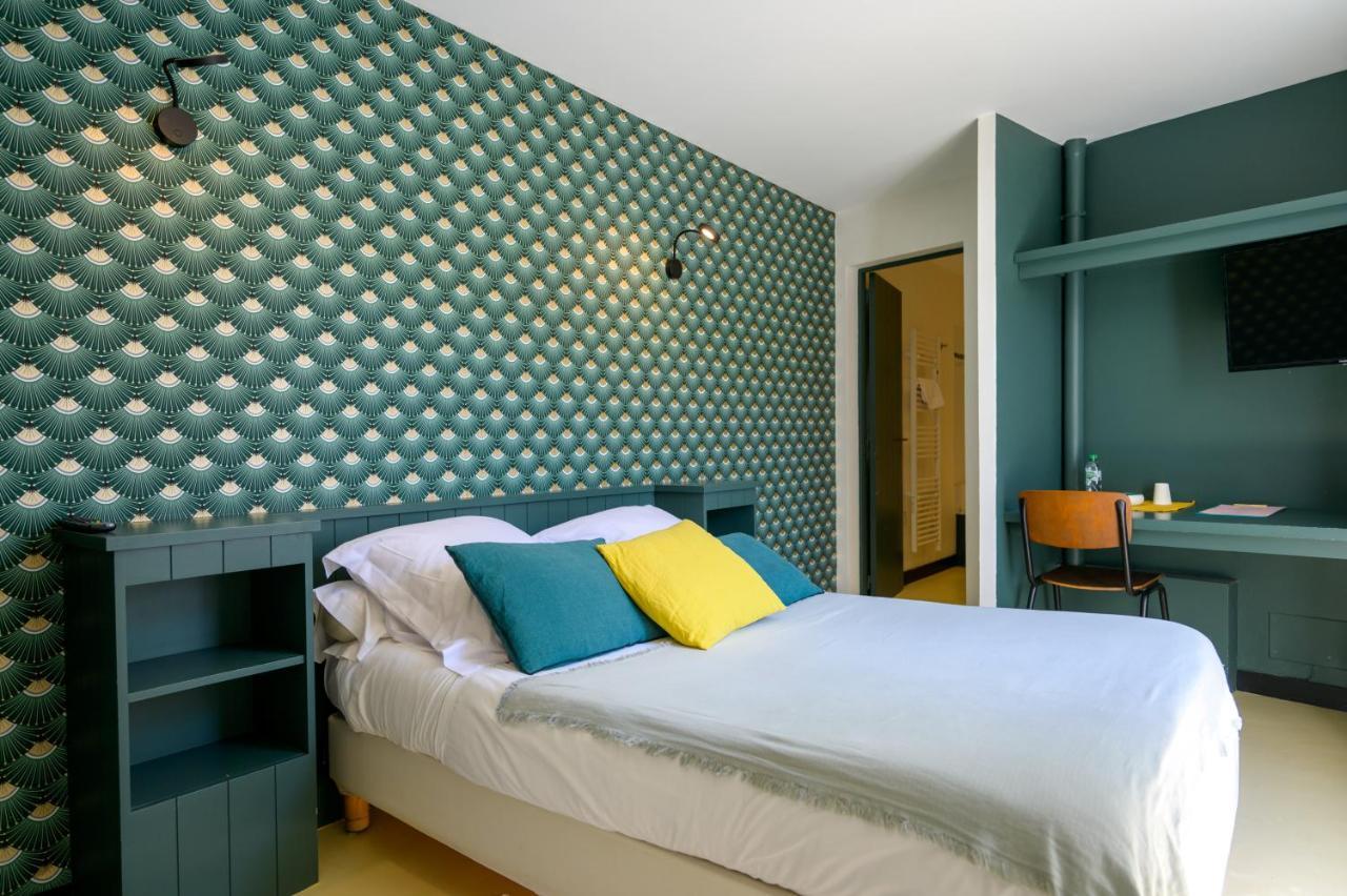 ארס-אן-רה Hotel Le Clocher מראה חיצוני תמונה